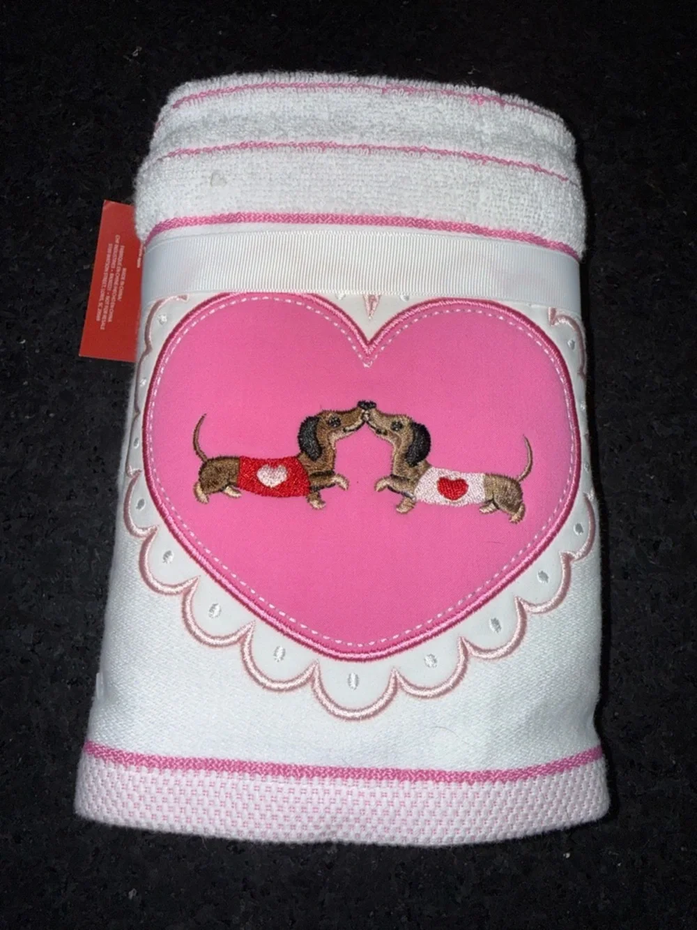 NEW 2 16x26” Pink Heart Dachshund Embroidered Hand Towels SO SOFT & SO CUTE